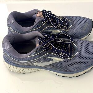 Brooks Women’s Silver and Pink Running Shoes